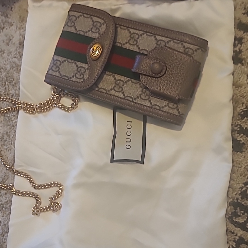 Handbag